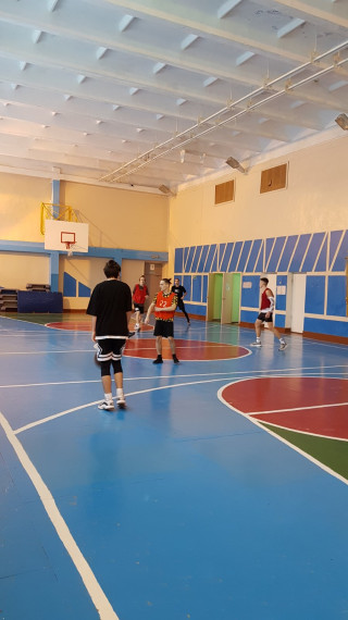 Турнир по баскетболу.